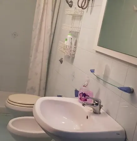 La Casa Sul Porto Apartment *